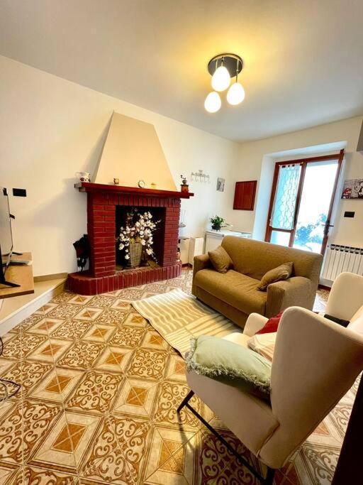 Casa Vacanze Ca' Di Lucchini San Benedetto Val di Sambro Екстер'єр фото