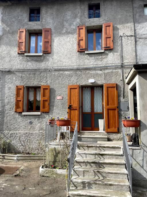 Casa Vacanze Ca' Di Lucchini San Benedetto Val di Sambro Екстер'єр фото