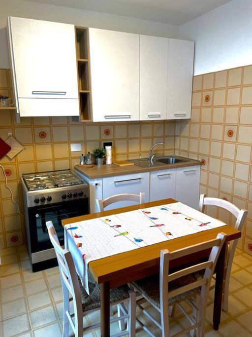 Casa Vacanze Ca' Di Lucchini San Benedetto Val di Sambro Екстер'єр фото