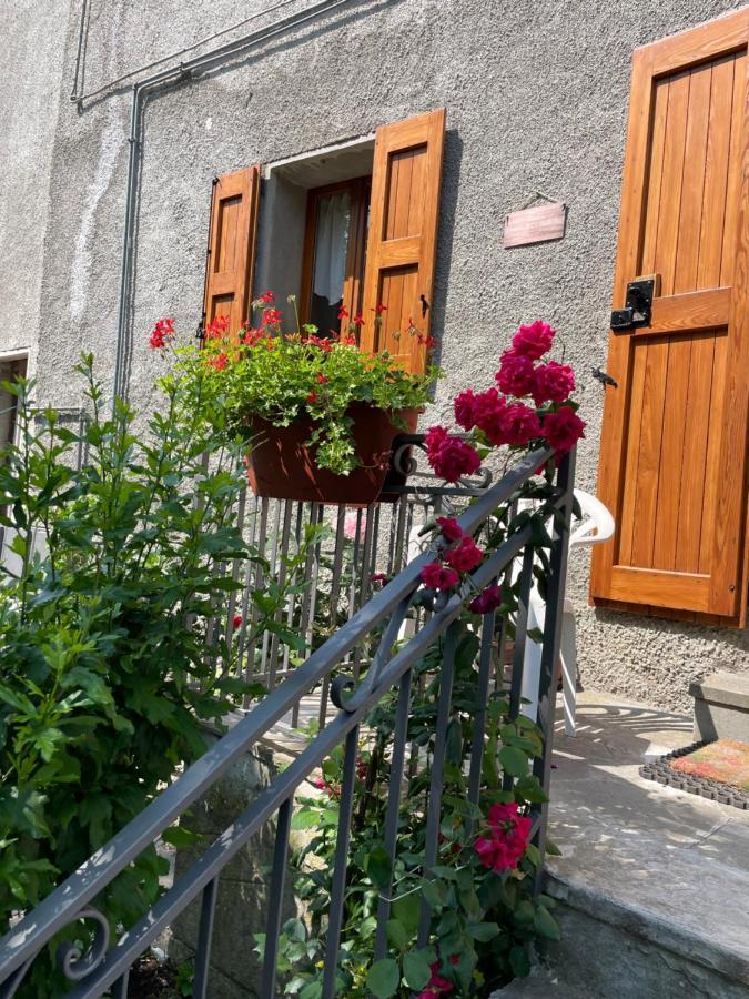 Casa Vacanze Ca' Di Lucchini San Benedetto Val di Sambro Екстер'єр фото